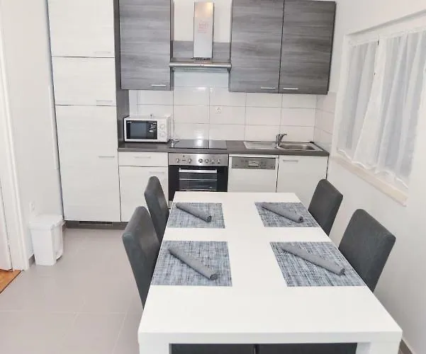 Luxury Boduja Sukošan